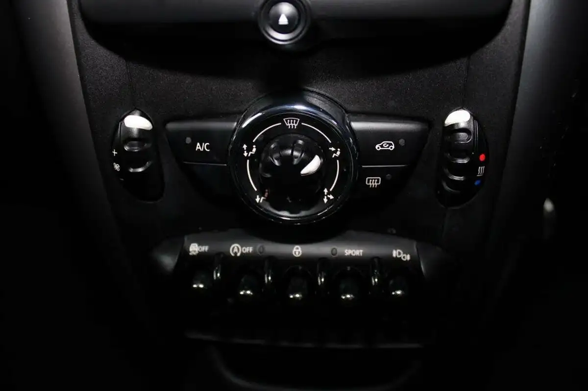 2016-mini-countryman-16-cooper-s-ss-all4-big-25