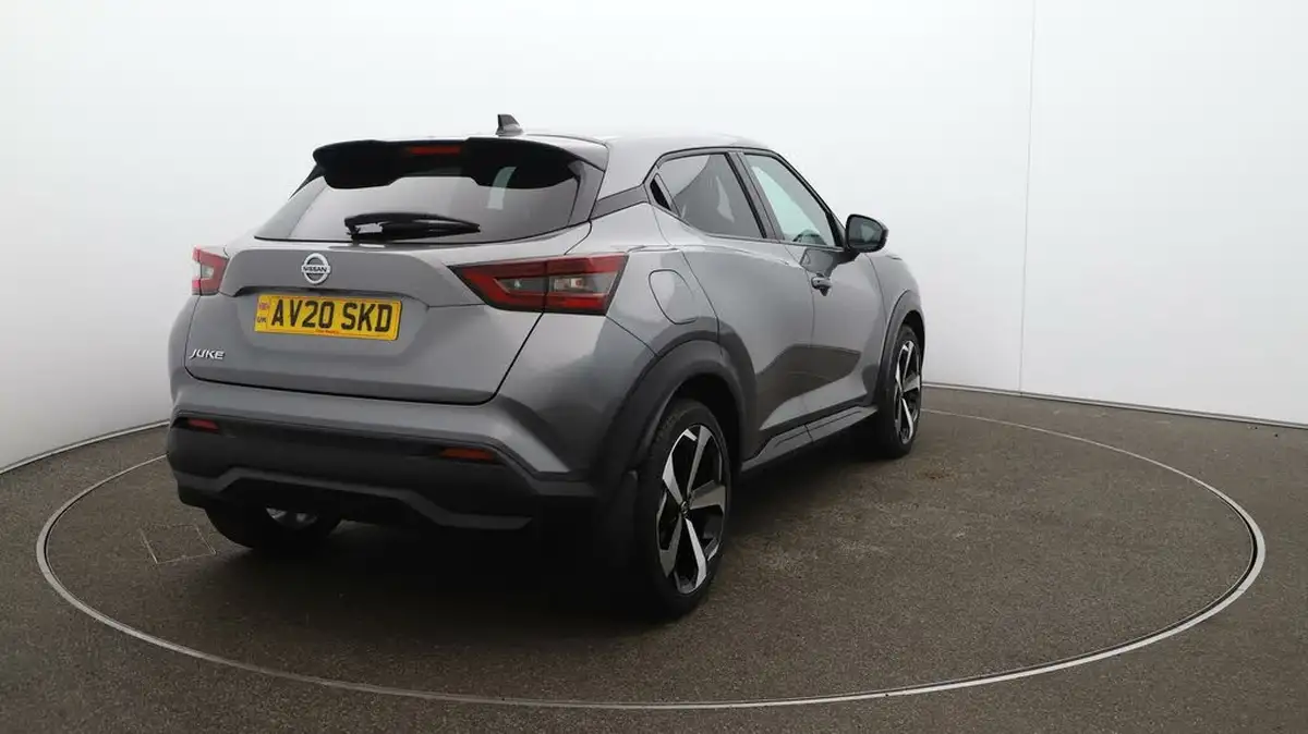 2020-nissan-juke-10-dig-t-tekna-117ps-dct-big-54