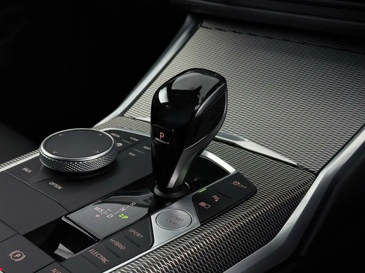 2019-bmw-3-series-20-330e-m-sport-plus-pack-big-34