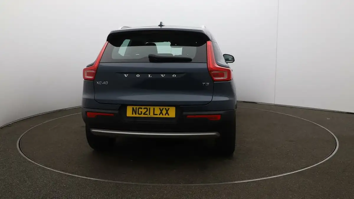 2021-volvo-xc40-15-t3-inscription-161bhp-auto-big-56