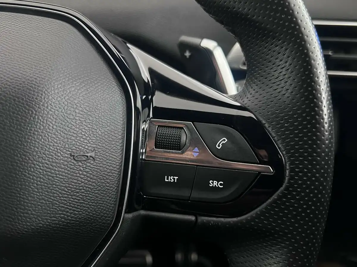 2022-peugeot-5008-suv-12-puretech-gt-premium-big-26