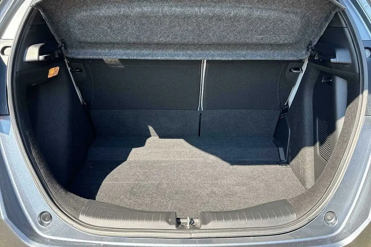 2022-honda-jazz-15-i-mmd-ex-107ps-big-18