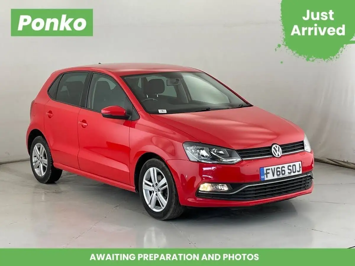 2016-volkswagen-polo-big-0