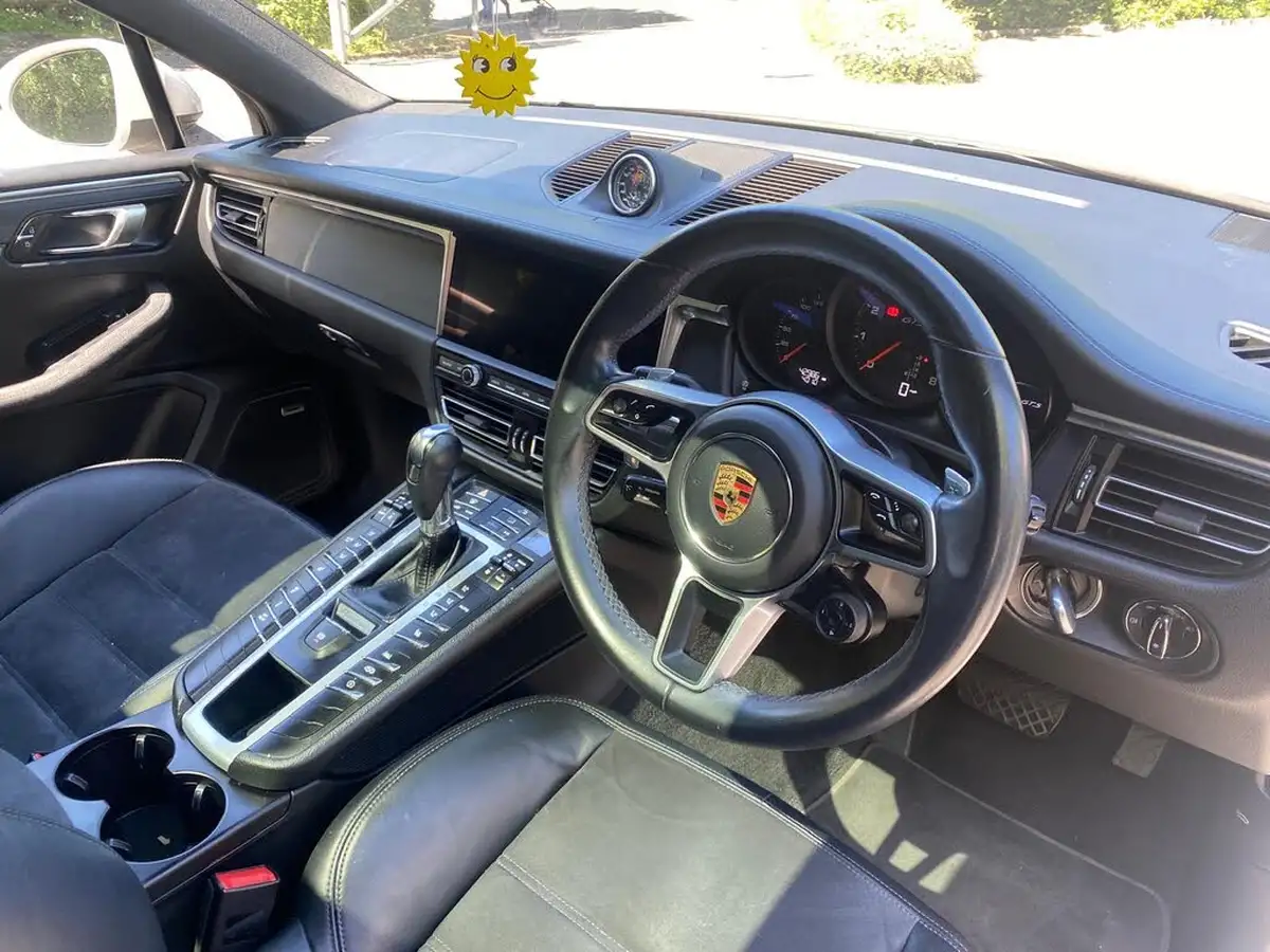 2020-porsche-macan-29-v6-gts-big-16