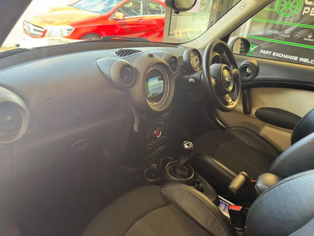 2012-mini-countryman-16td-cooper-d-big-14