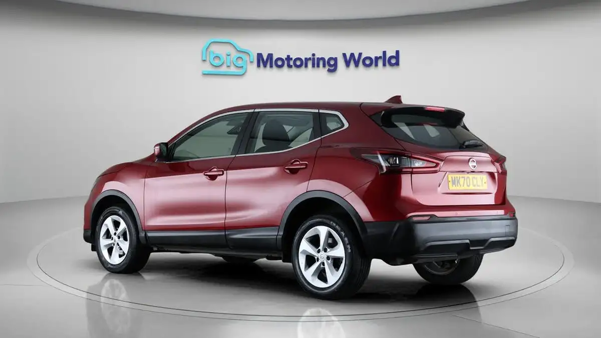 2020-nissan-qashqai-13-dig-t-acenta-premium-140ps-big-4