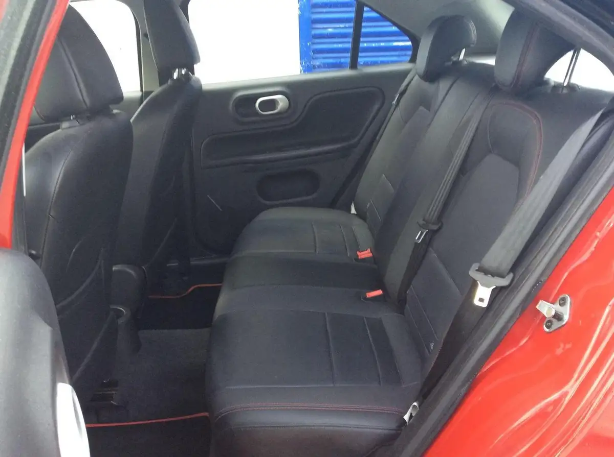 2016-mg-mg3-15-vti-tech-3style-ss-big-6