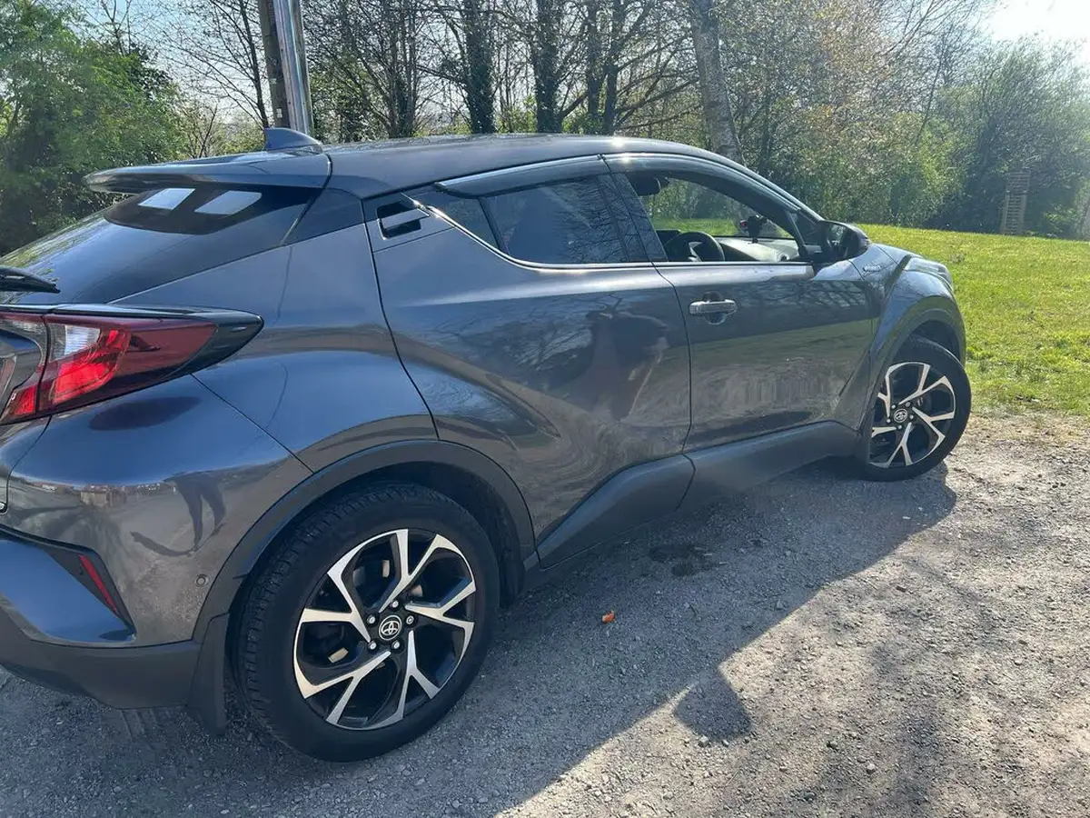 2021-toyota-c-hr-18-vvt-i-design-big-73