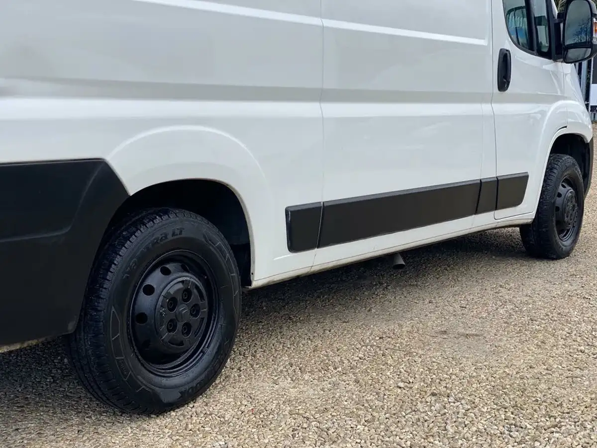2019-citroen-relay-20bluehdi-35-l2h2-big-16