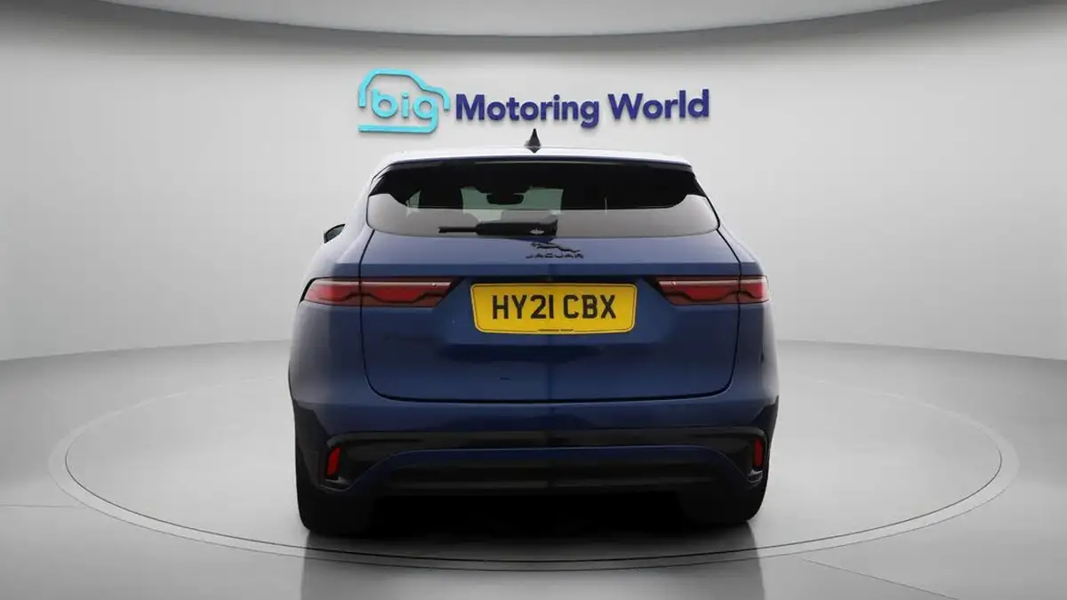 2021-jaguar-f-pace-20-p250-r-dynamic-se-big-6