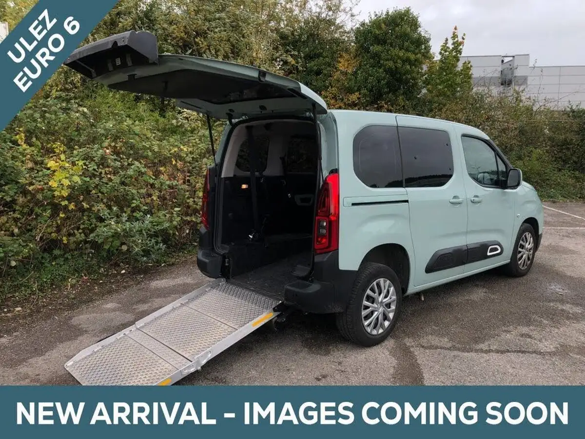 2019-citroen-berlingo-15bluehdi-feel-m-size-130ps-eat8-big-0