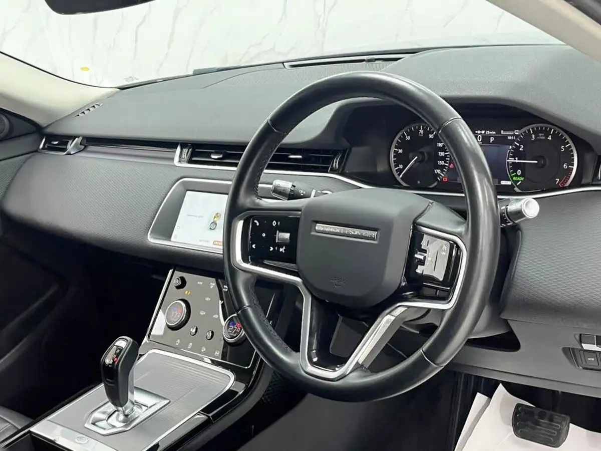 2021-land-rover-range-rover-evoque-15-p300e-s-big-34