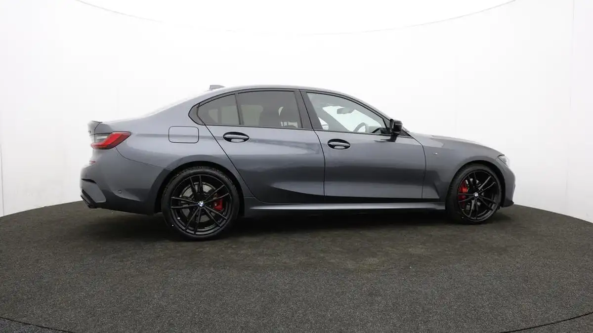 2022-bmw-3-series-30td-m340d-xdrive-saloon-4d-big-39