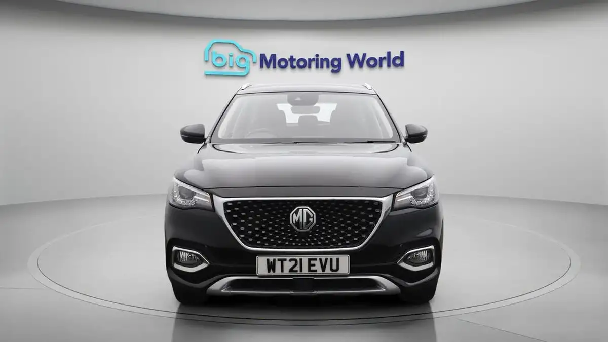 2021-mg-hs-15t-gdi-excite-162ps-big-2