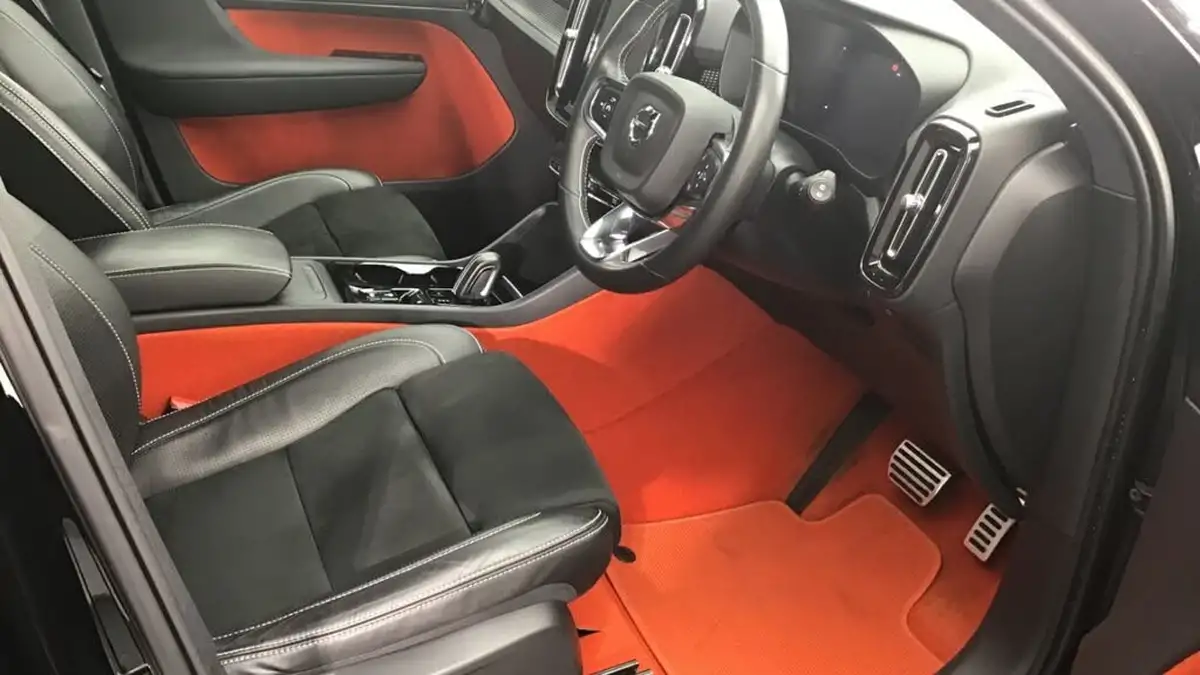 2020-volvo-xc40-15-t3-r-design-pro-geartronic-big-9