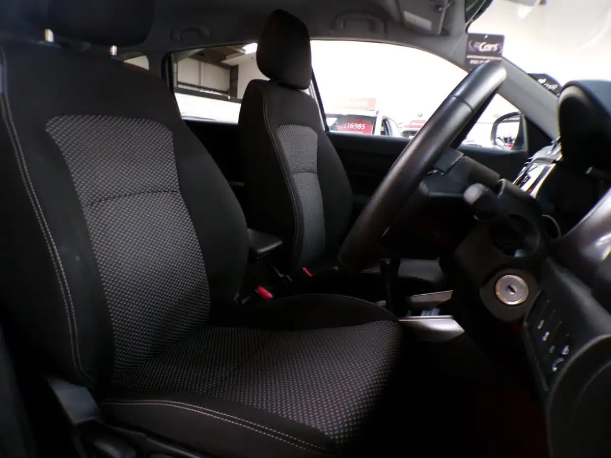 2019-suzuki-vitara-10-boosterjet-sz-t-big-16