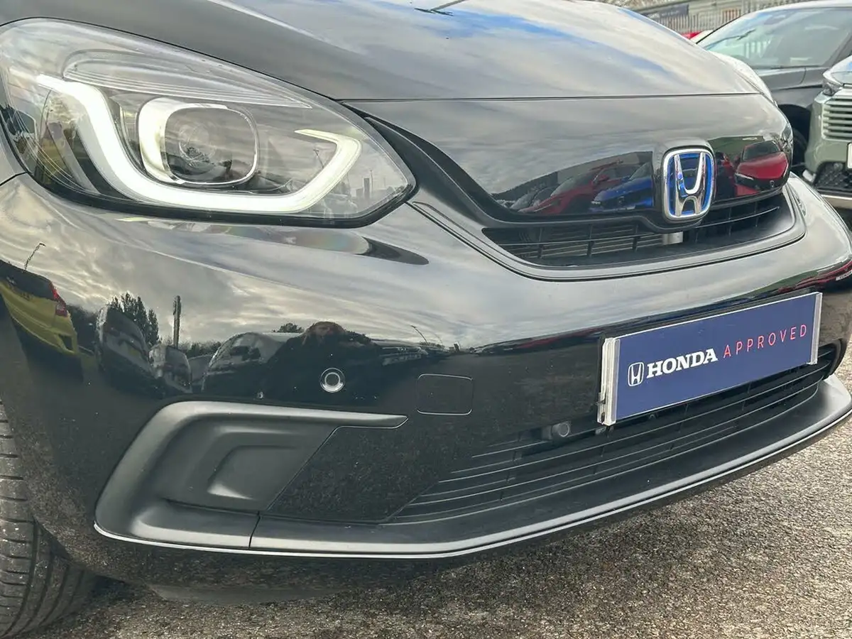 2023-honda-jazz-15-i-mmd-sr-big-69