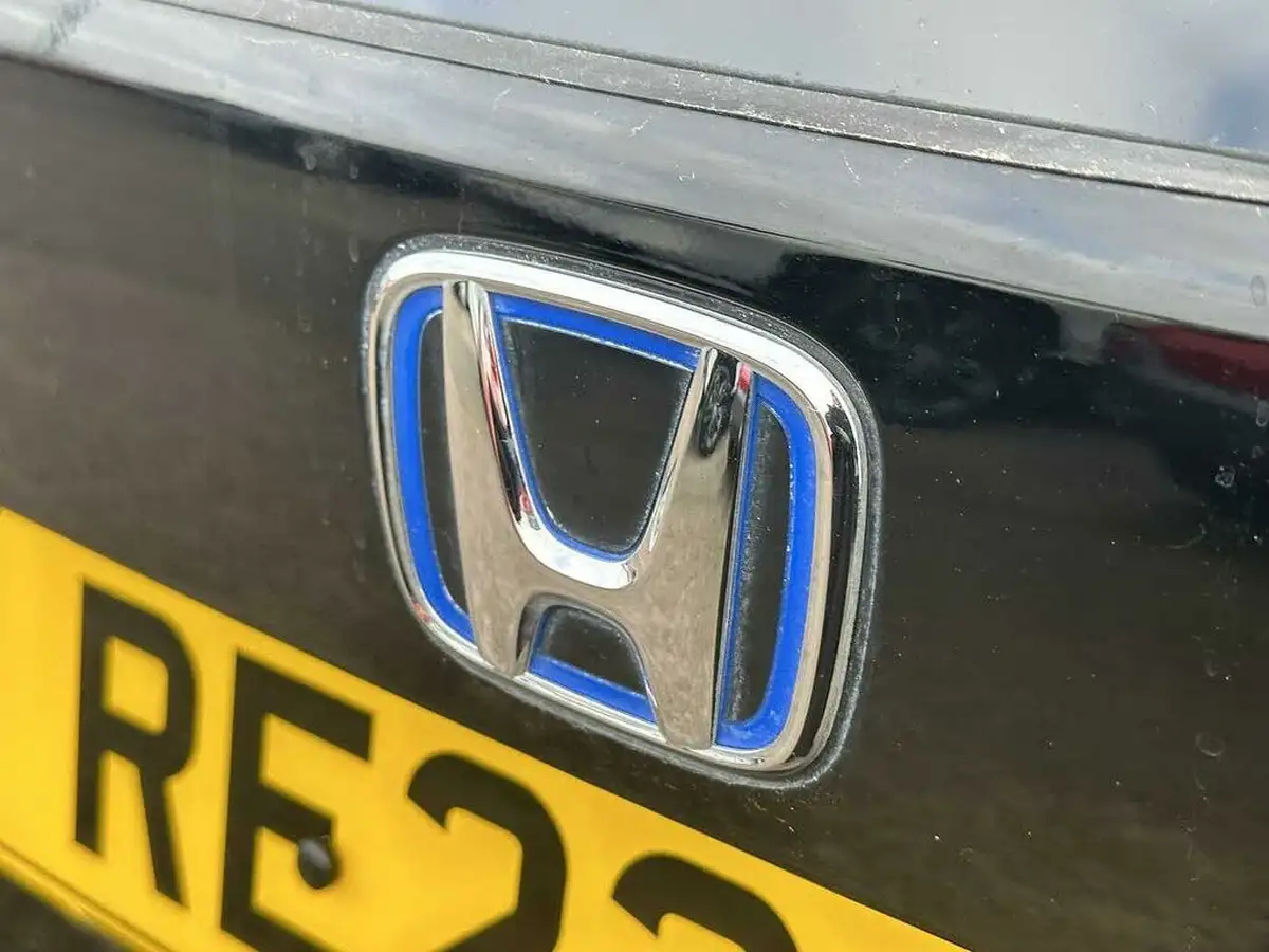 2023-honda-jazz-15-i-mmd-sr-big-21
