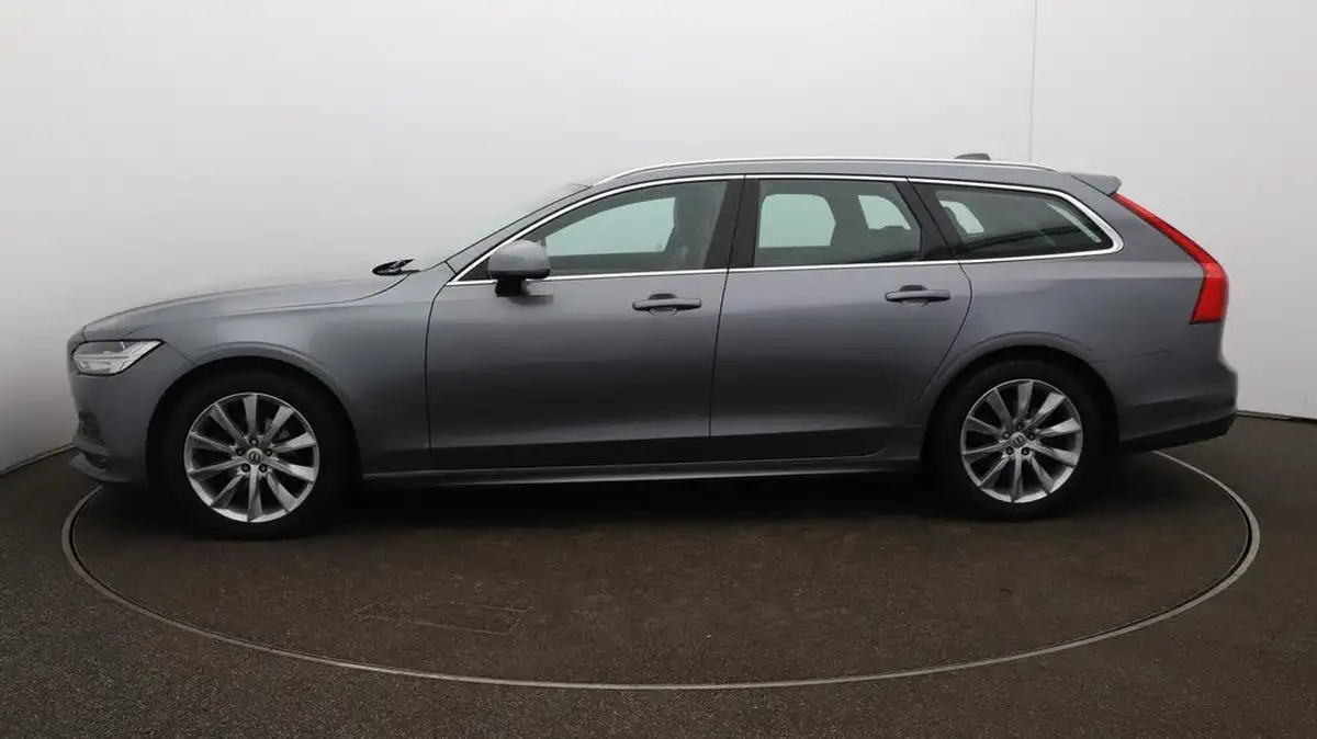 2019-volvo-v90-20-t4-momentum-plus-big-63