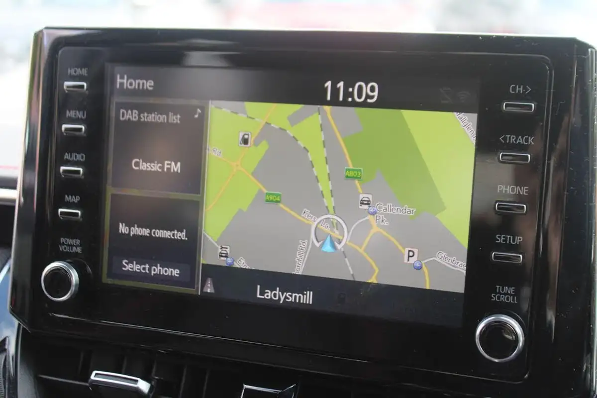 2020-toyota-corolla-20-vvt-i-excel-trk-hatchback-big-23