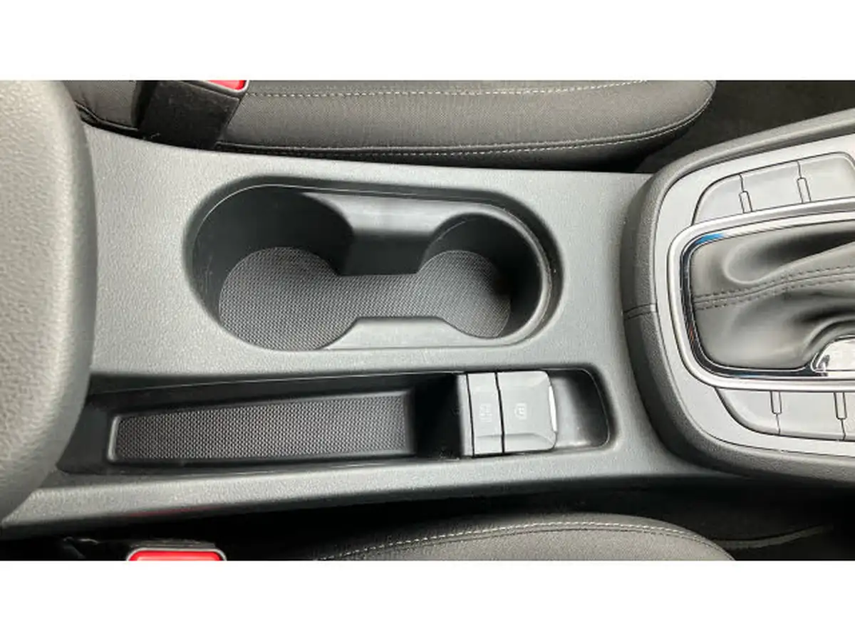 2022-hyundai-kona-16-gdi-se-connect-big-26