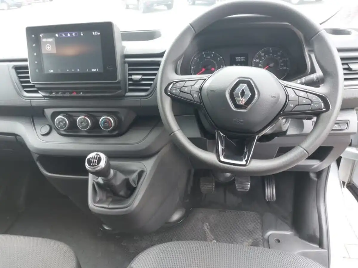 2023-renault-trafic-20dci-ll30-130-advance-eu6d-panel-big-6