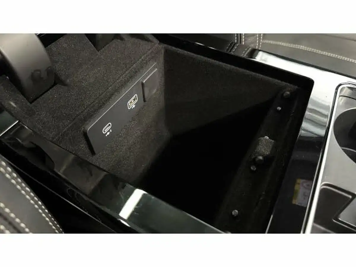 2023-land-rover-range-rover-velar-20-p250-velar-edition-big-35