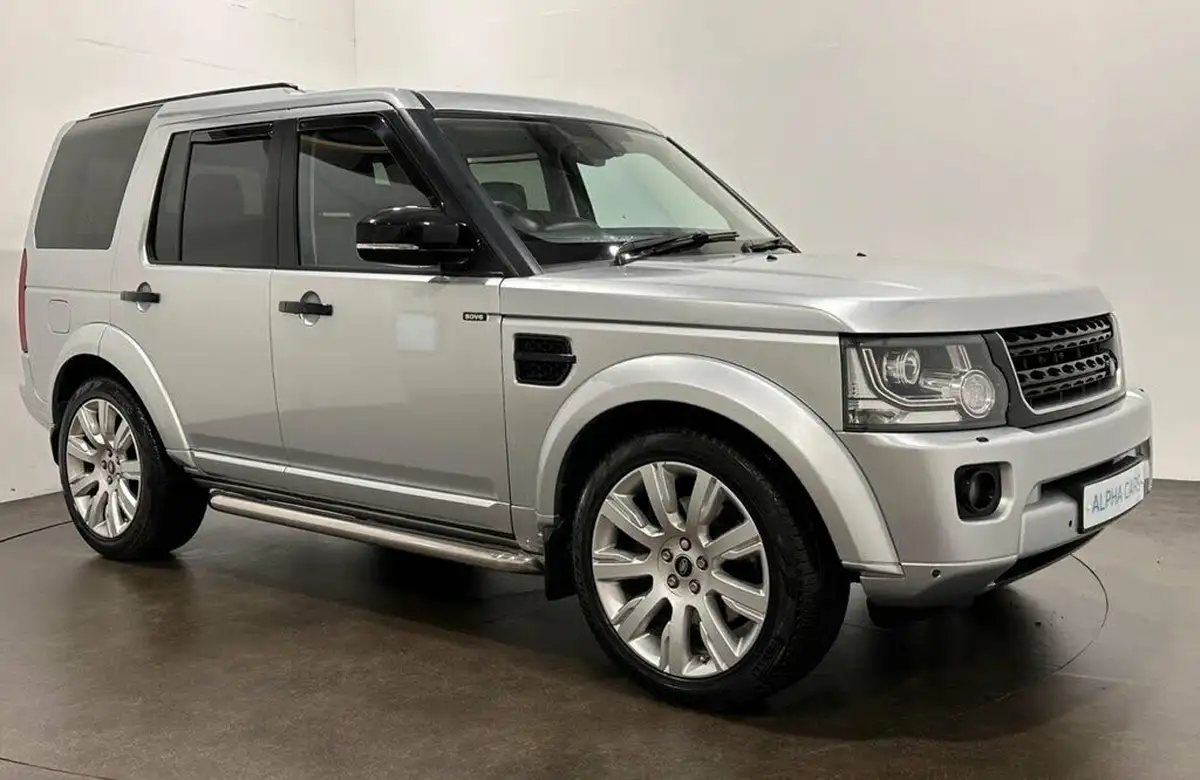 2016-land-rover-discovery-30-sd-v6-se-big-0