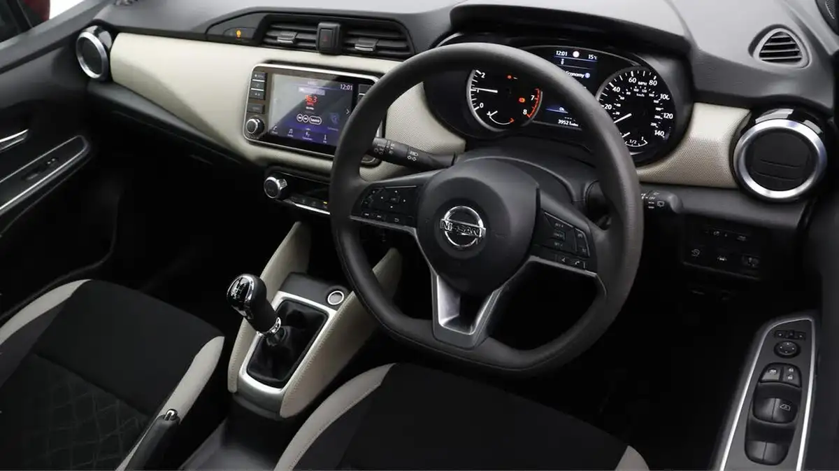 2019-nissan-micra-09-ig-t-acenta-limited-edition-big-9