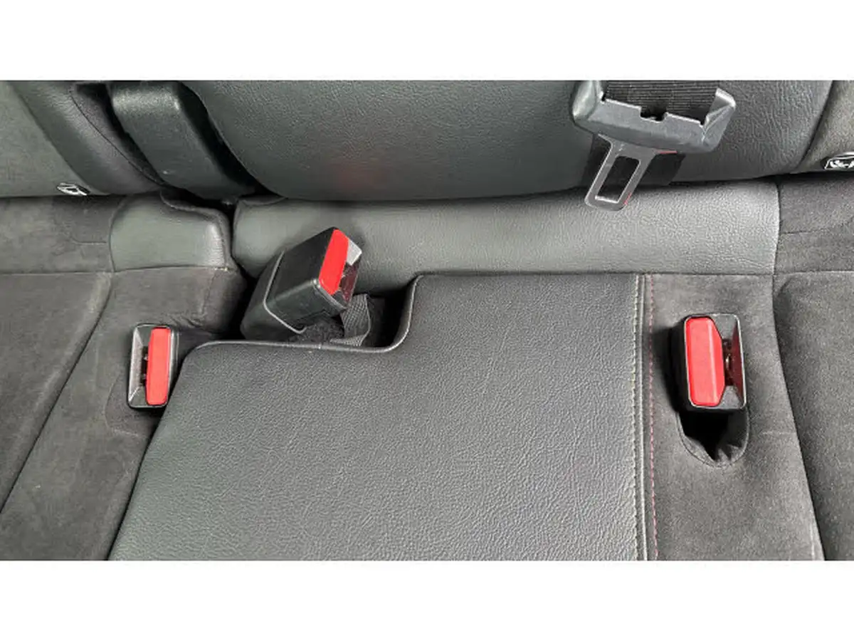 2019-ds-ds-7-crossback-20bluehdi-performance-line-big-16