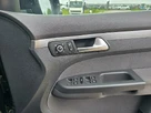 2014-volkswagen-touran-small-36