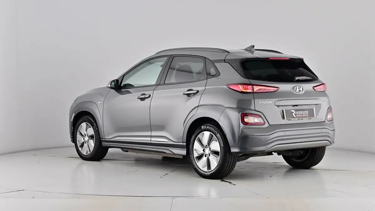 2020-hyundai-kona-e-premium-204ps-big-69
