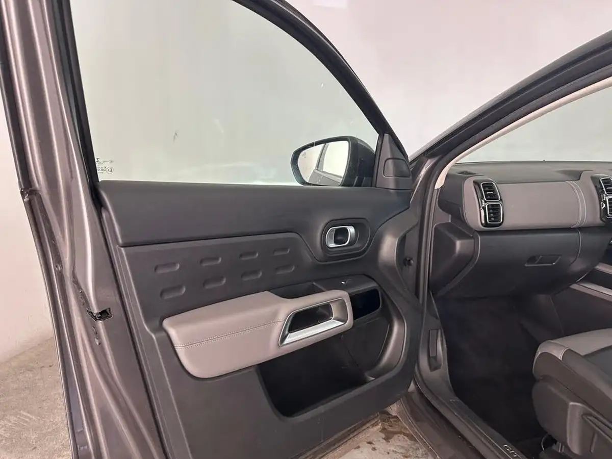 2021-citroen-c5-aircross-16-puretech-shine-plus-5d-big-19