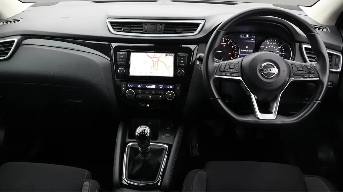 2021-nissan-qashqai-13-dig-t-n-connecta-140ps-big-18