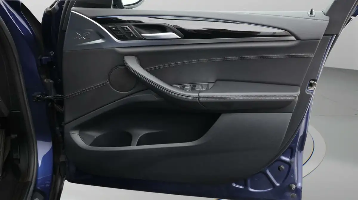 2022-bmw-ix3-e-premier-edition-big-15