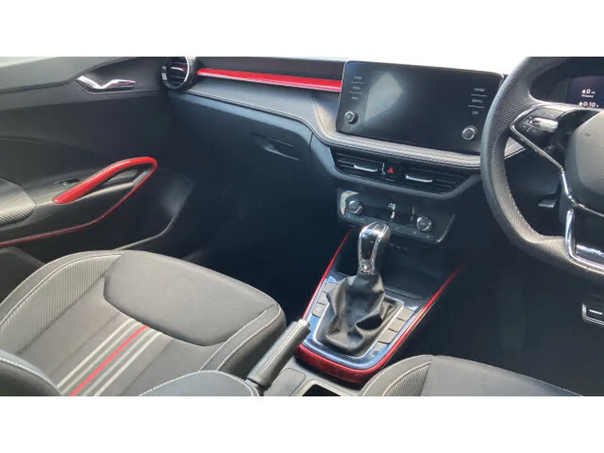 2022-skoda-fabia-15-tsi-monte-carlo-big-16