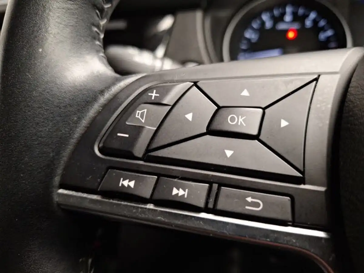 2019-nissan-qashqai-13-dig-t-n-connecta-140ps-big-14
