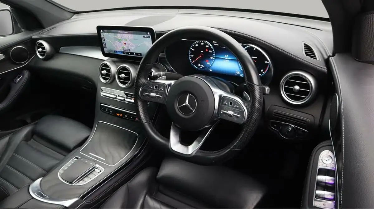 2019-mercedes-benz-glc-class-20d-glc300d-amg-line-premium-coupe-4d-big-9