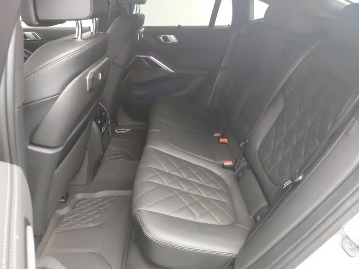 2024-bmw-x6-30td-xdrive30d-m-sport-big-11