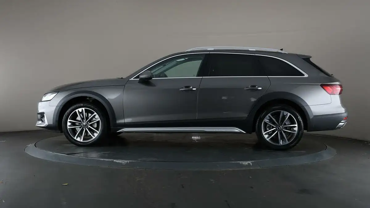 2022-audi-a4-allroad-20-45-tfsi-allroad-sport-big-29