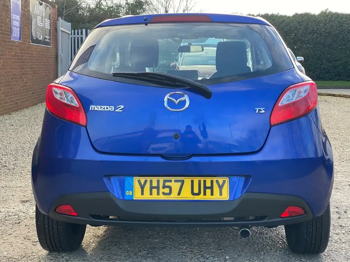 2007-mazda-mazda2-13-ts-big-15