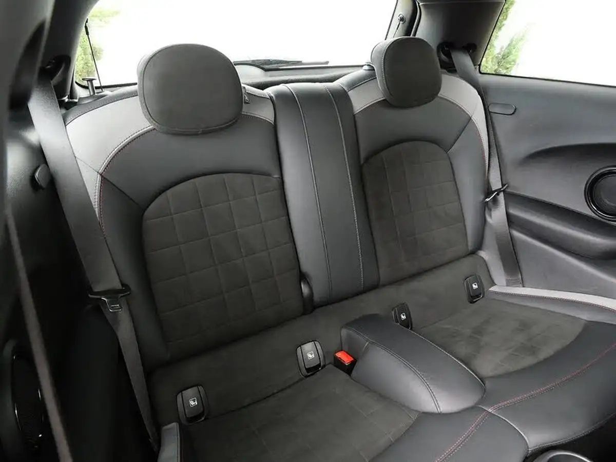2022-mini-cooper-20-cooper-s-sport-hatchback-3d-auto-big-17