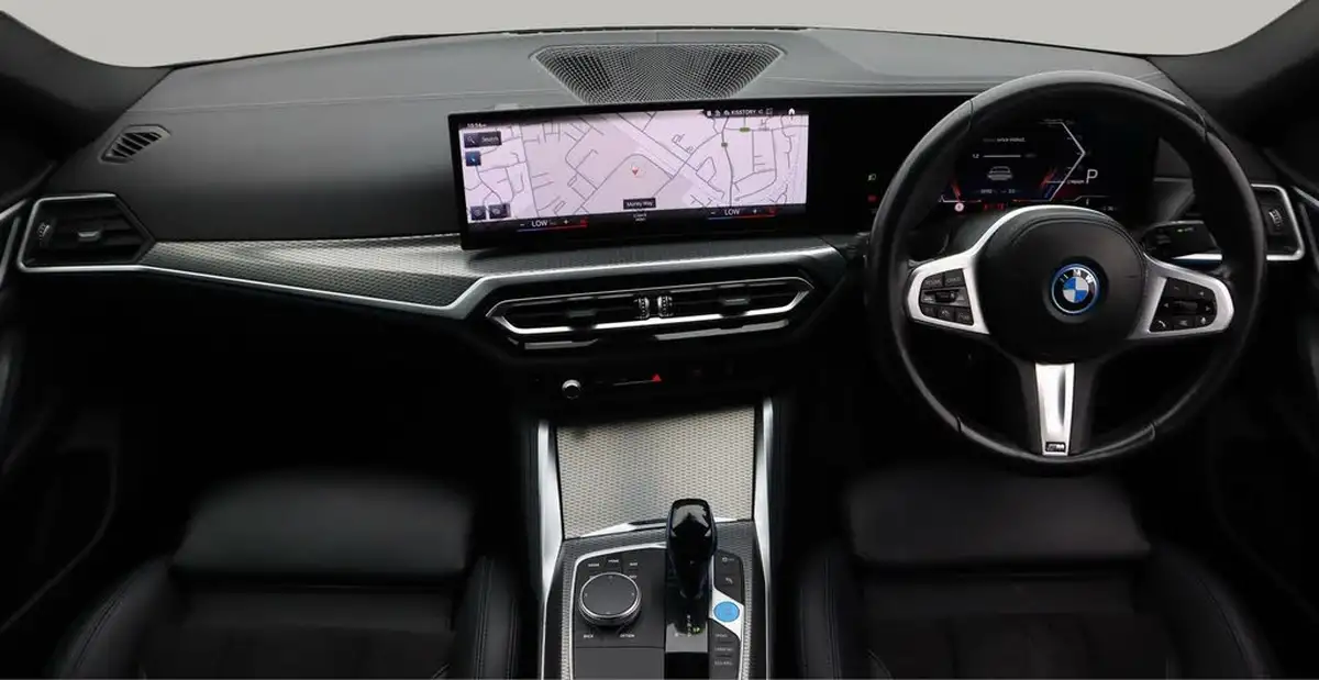 2022-bmw-i4-e-edrive40-m-sport-big-13