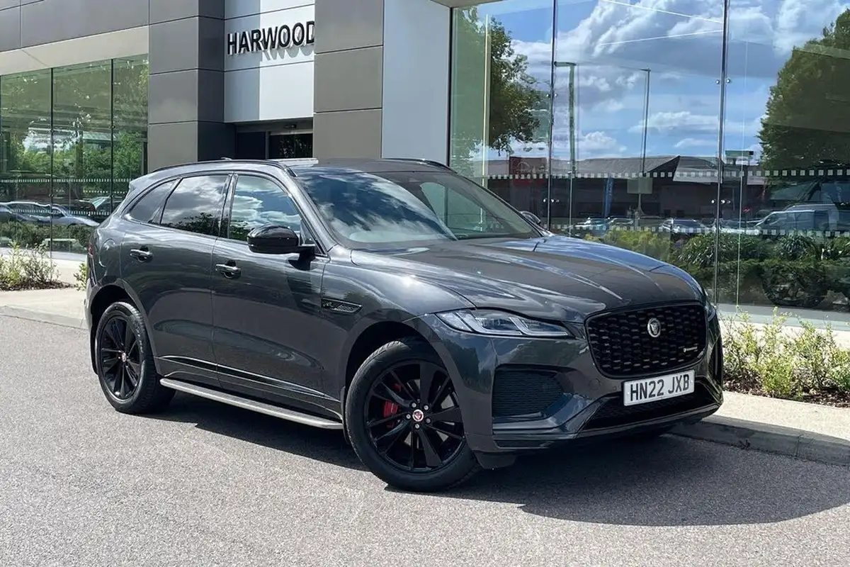 2022-jaguar-f-pace-20-p250-r-dynamic-black-big-0