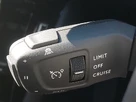 2021-peugeot-208-e-gt-premium-small-17