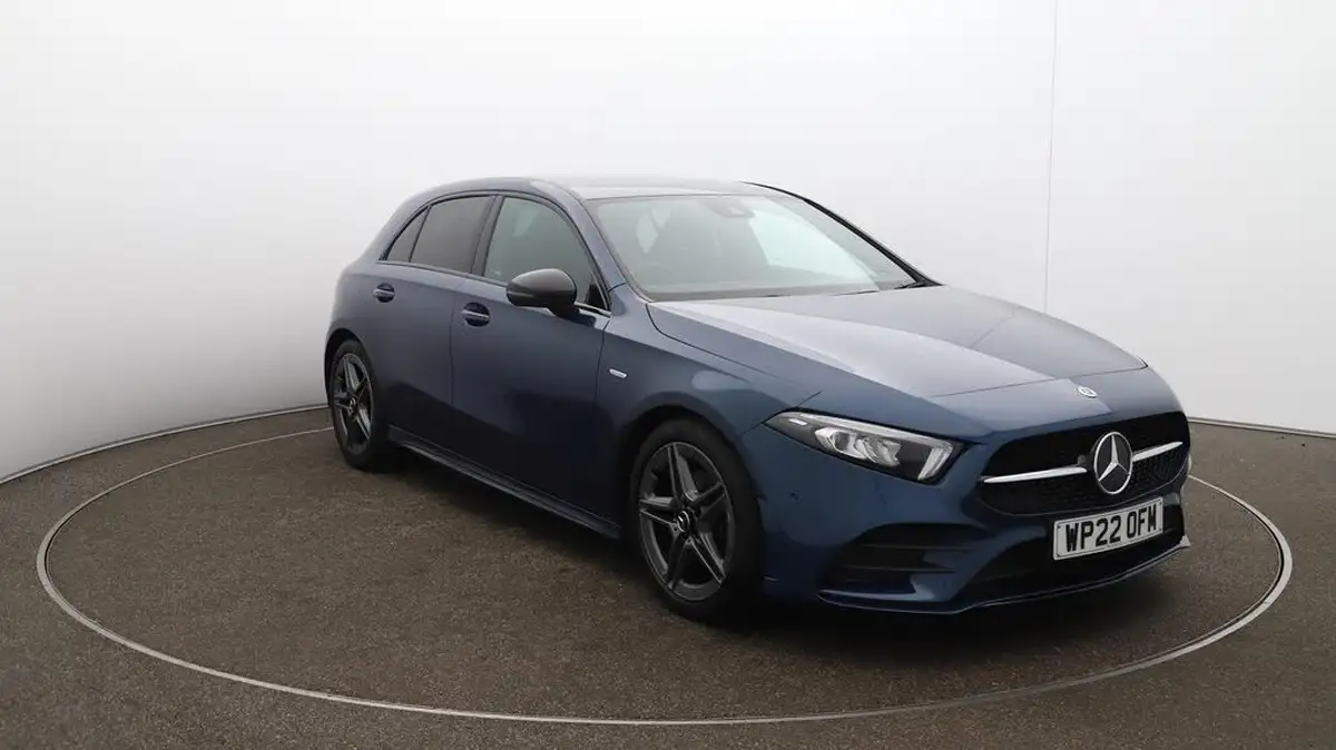 2022-mercedes-benz-a-class-13-a200-amg-line-edition-executive-hatchback-5d-big-45