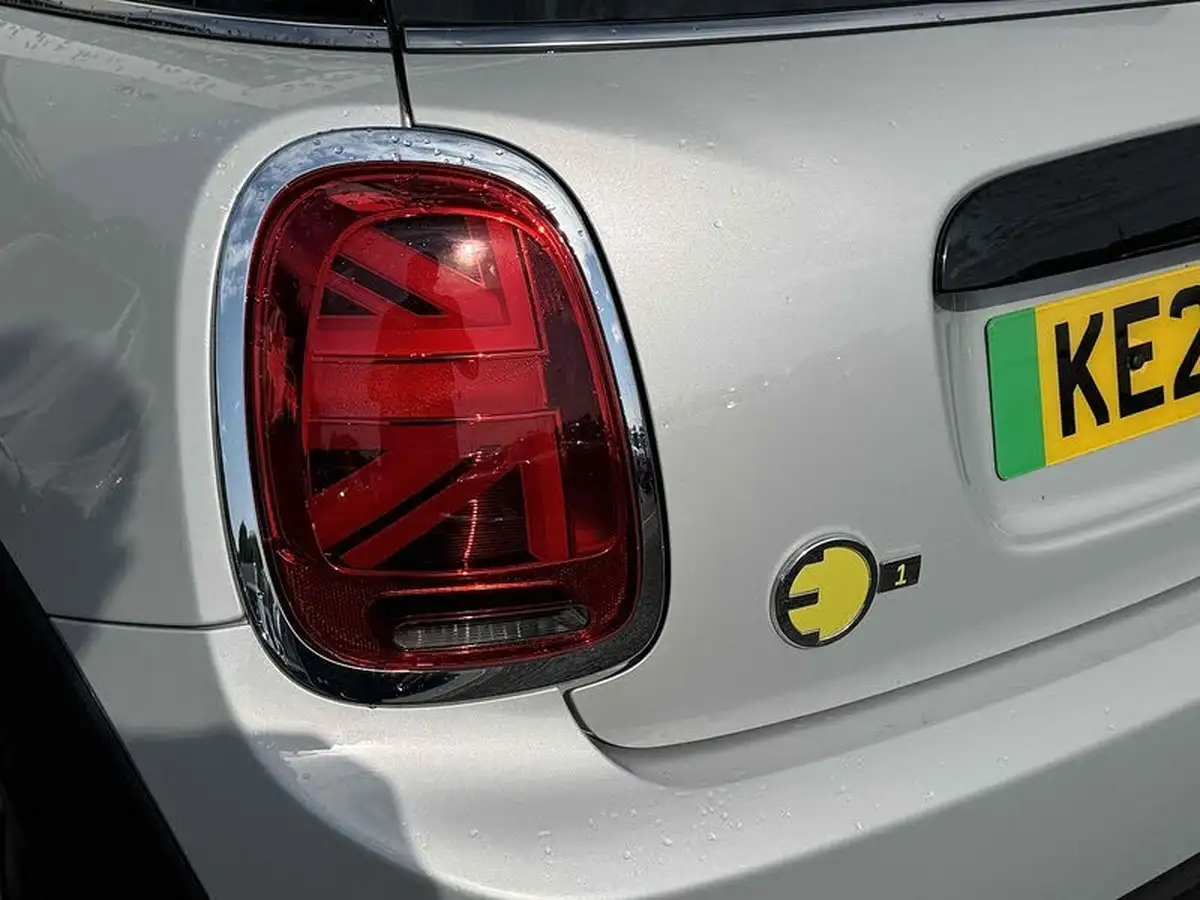 2022-mini-cooper-e-cooper-s-1-big-10
