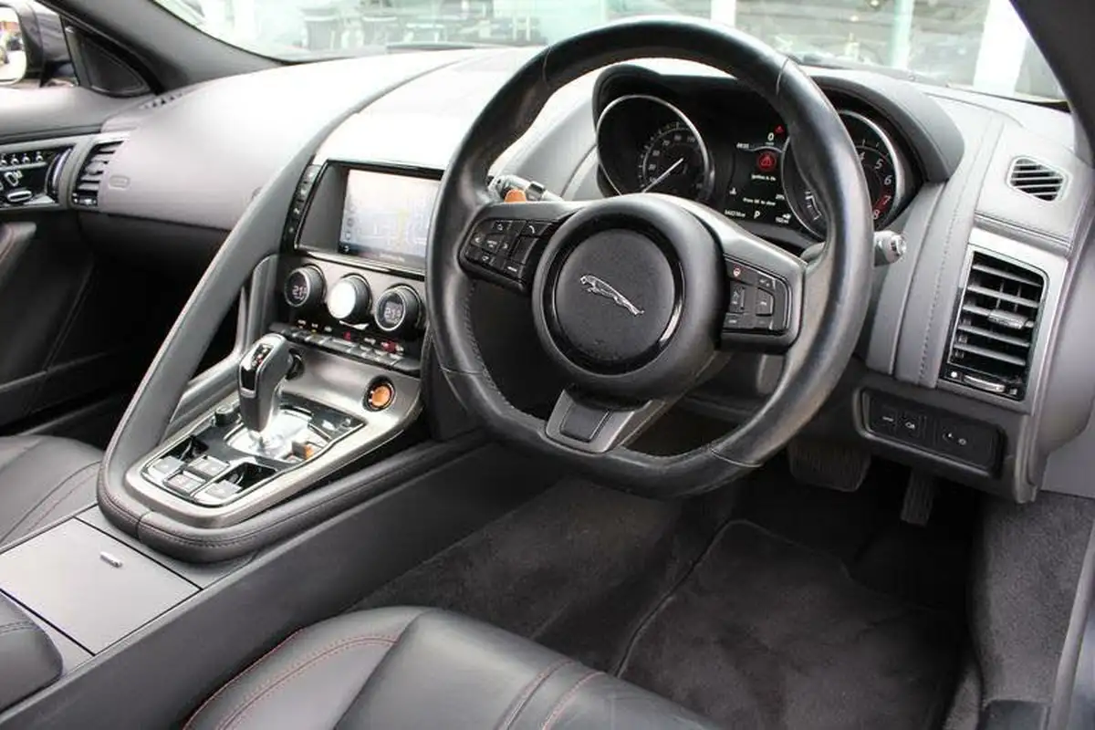 2016-jaguar-f-type-30-v6-sc-s-awd-convertible-auto-big-21