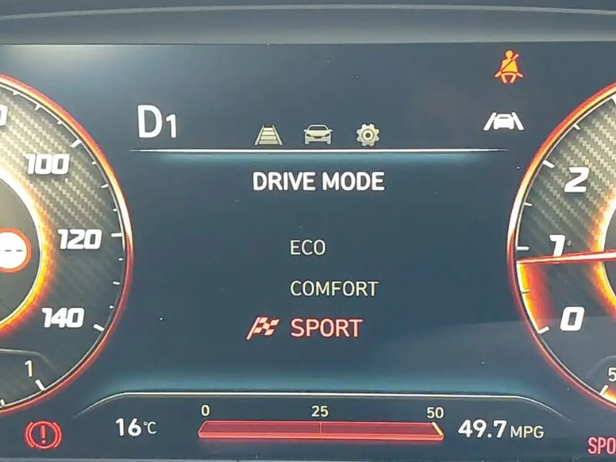 2022-hyundai-bayon-10-t-gdi-se-connect-dct-big-13