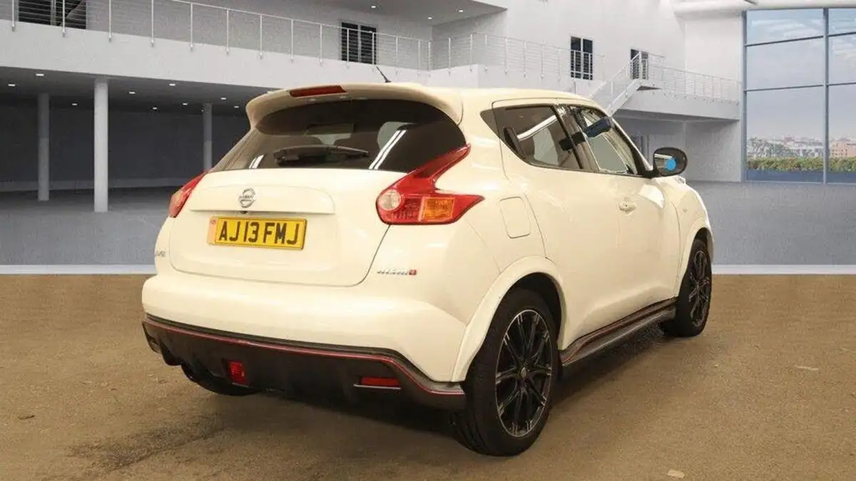 2013-nissan-juke-16-nismo-dig-t-4wd-m-cvt-big-6